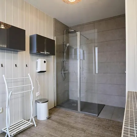 Gæstehus 3 Bedroom House With Garden Near St Maur Tram 3*