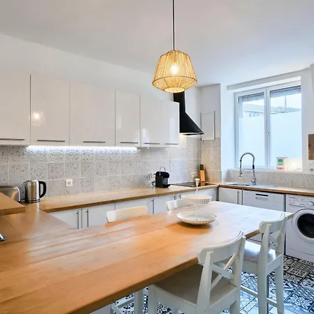 Gæstehus 3 Bedroom House With Garden Near St Maur Tram 3*